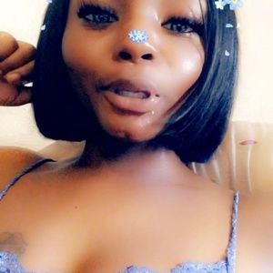 Meet your Posher, Keonya